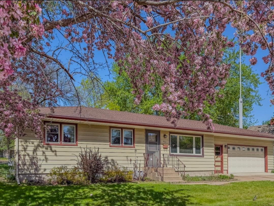 803 25th Avenue N Saint Cloud MN 56303