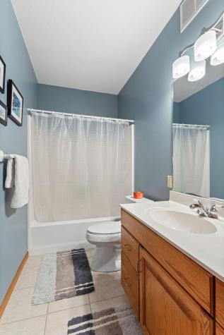 1413 27th Street NW Austin MN 55912