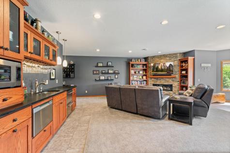 1413 27th Street NW Austin MN 55912