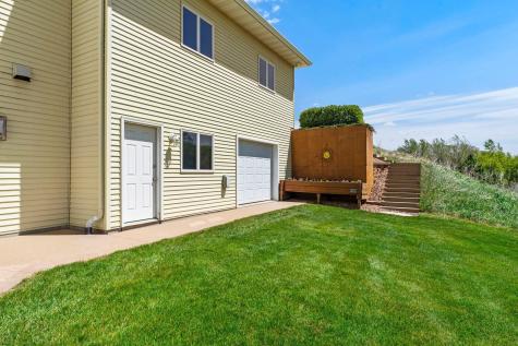 1413 27th Street NW Austin MN 55912