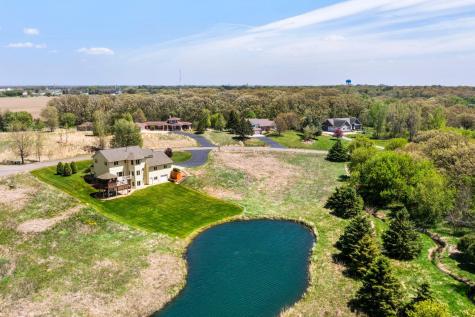 1413 27th Street NW Austin MN 55912