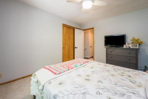 915 S Hampton Street Fairmont MN 56031