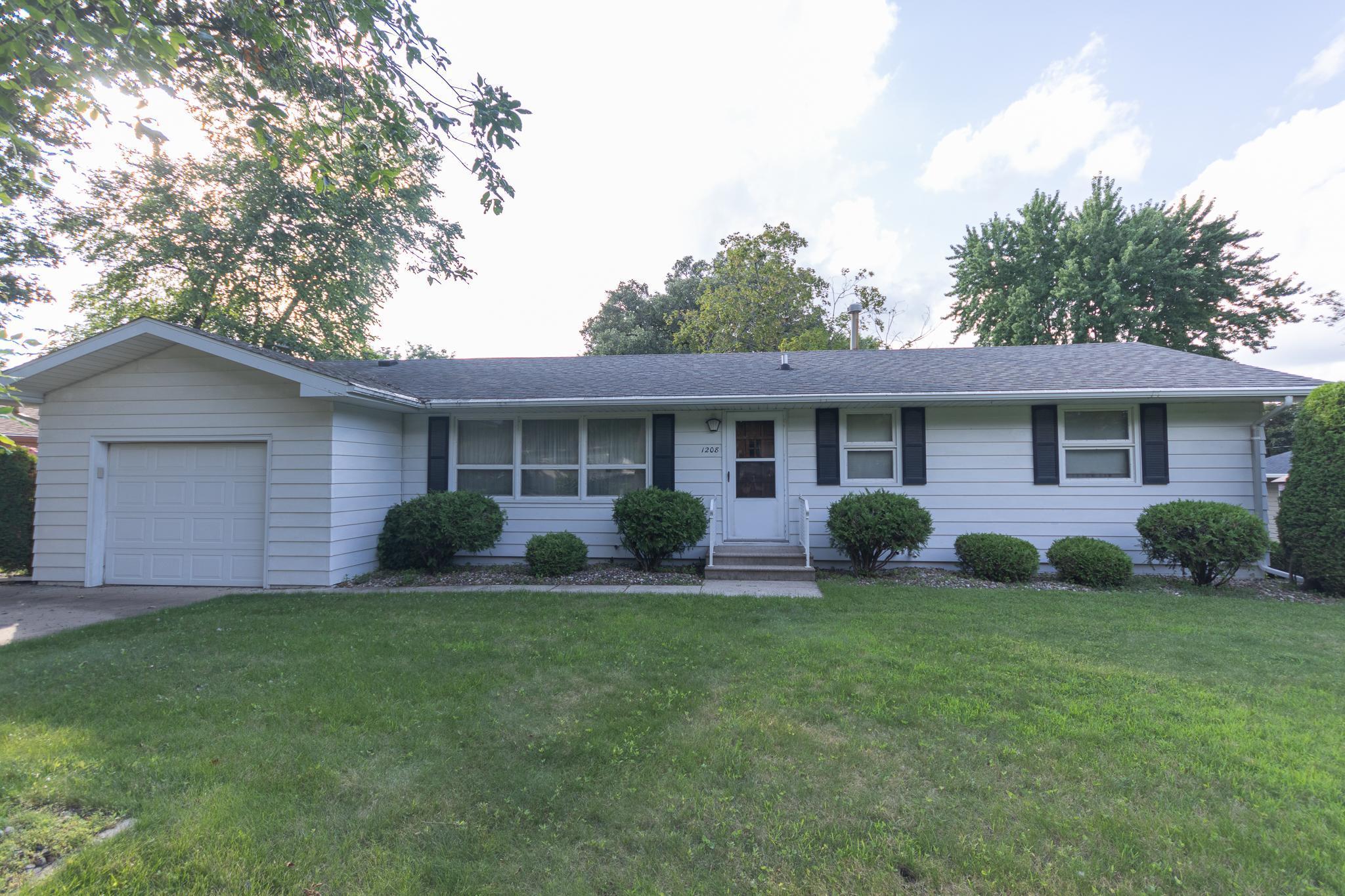 1208 Birch Hill Drive Albert Lea MN 56007