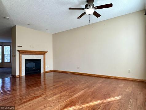1760 Riverside Drive Shakopee MN 55379