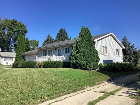 109 Hawthorne Street E Albert Lea MN 56007