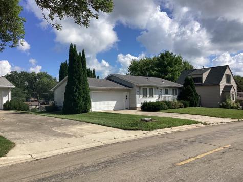109 Hawthorne Street E Albert Lea MN 56007