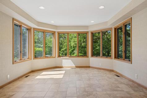 10420 Bluff Circle Chaska MN 55318