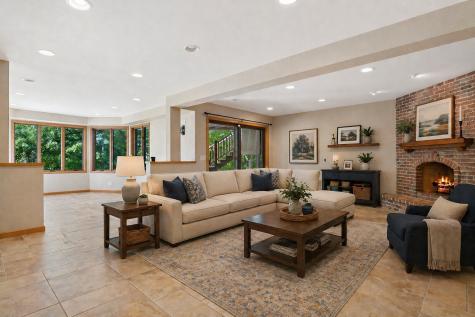 10420 Bluff Circle Chaska MN 55318