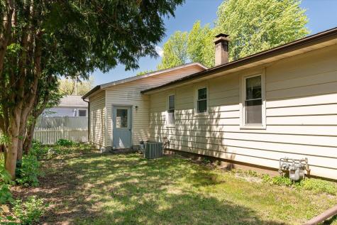 503 S 9th Street La Crescent MN 55947