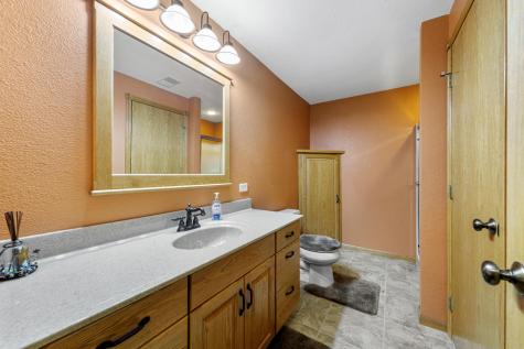425 Hazeltine Place NE Owatonna MN 55060