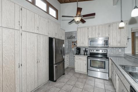 56381 400th Avenue Zumbro Falls MN 55991