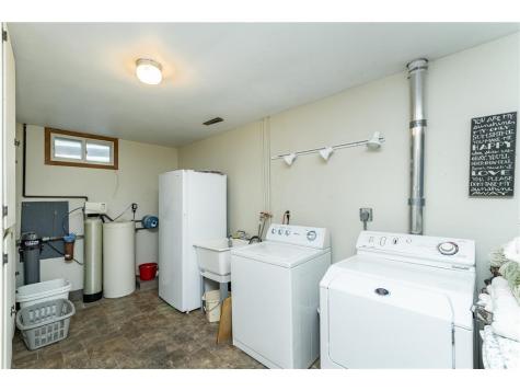 56381 400th Avenue Zumbro Falls MN 55991
