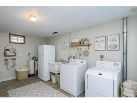 56381 400th Avenue Zumbro Falls MN 55991