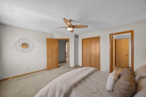 12941 Harriet Avenue S Burnsville MN 55337