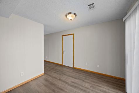 12941 Harriet Avenue S Burnsville MN 55337