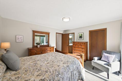 4900 Larson Road Shoreview MN 55126