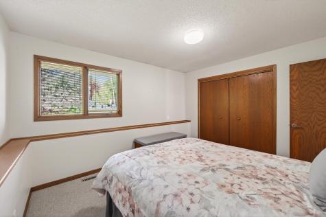 4900 Larson Road Shoreview MN 55126