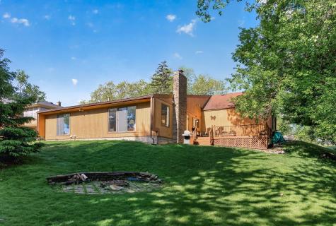 4900 Larson Road Shoreview MN 55126