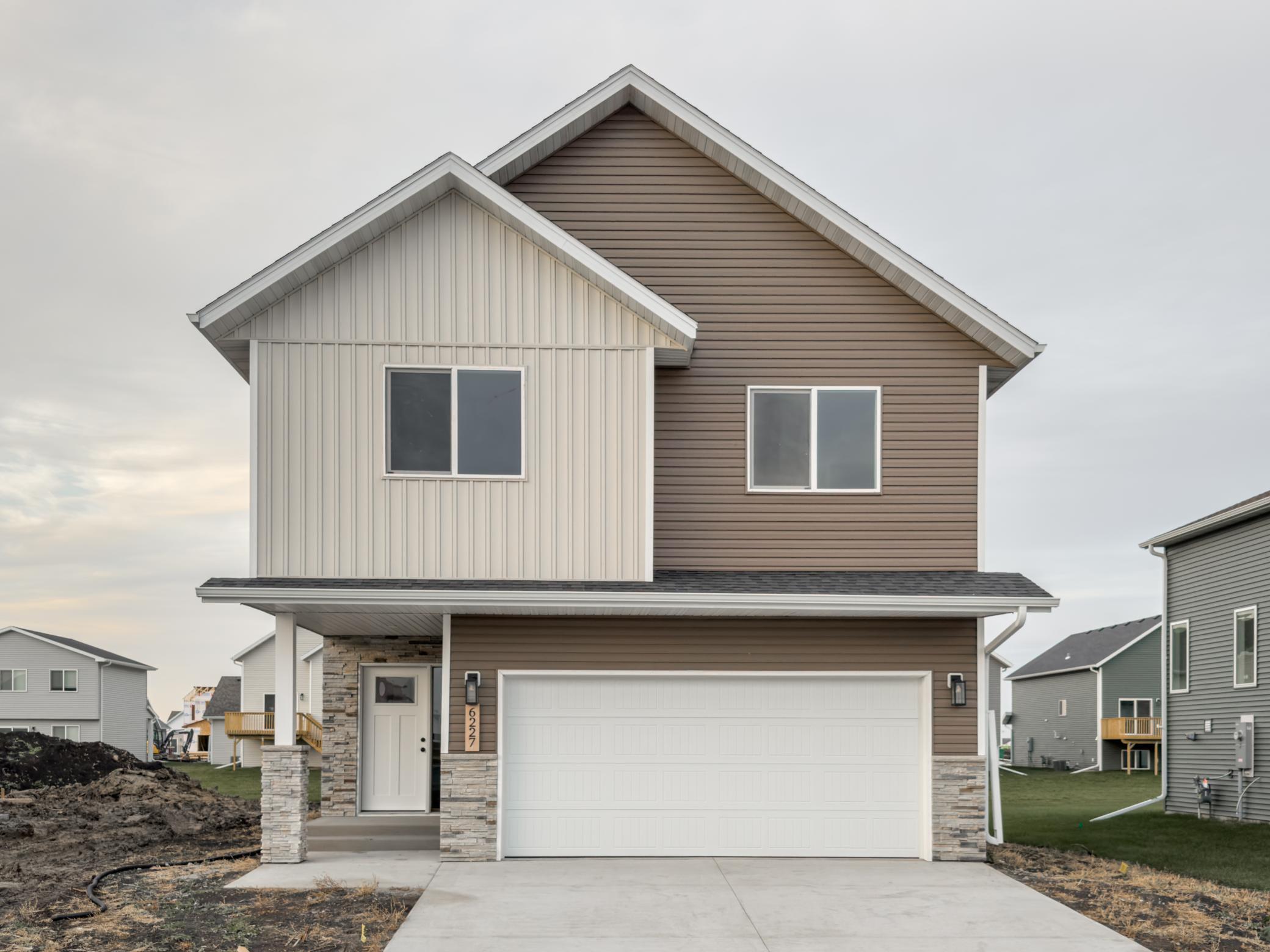 6227 87th Avenue S Horace ND 58047
