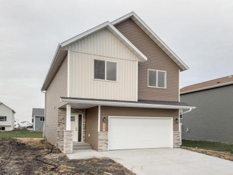 6227 87th Avenue S Horace ND 58047