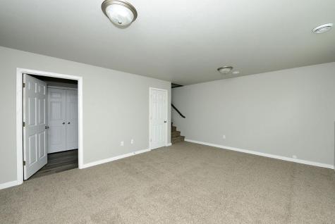 1043 Barnes Drive W West Fargo ND 58078