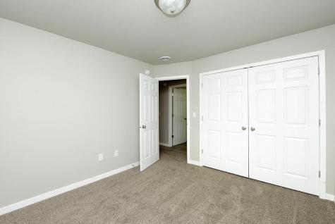 1043 Barnes Drive W West Fargo ND 58078