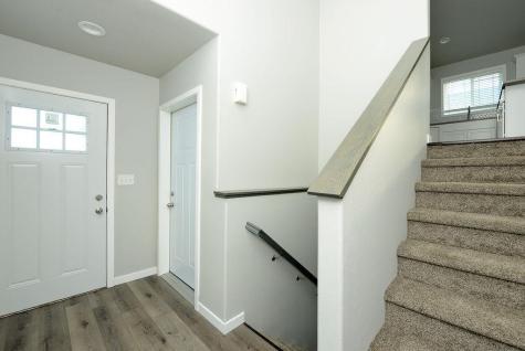 1043 Barnes Drive W West Fargo ND 58078