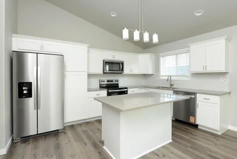 1043 Barnes Drive W West Fargo ND 58078