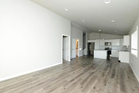 1043 Barnes Drive W West Fargo ND 58078