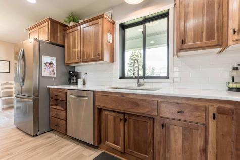 506 E Summit Street Battle Lake MN 56515