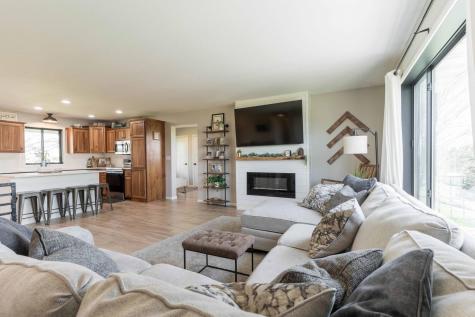 506 E Summit Street Battle Lake MN 56515