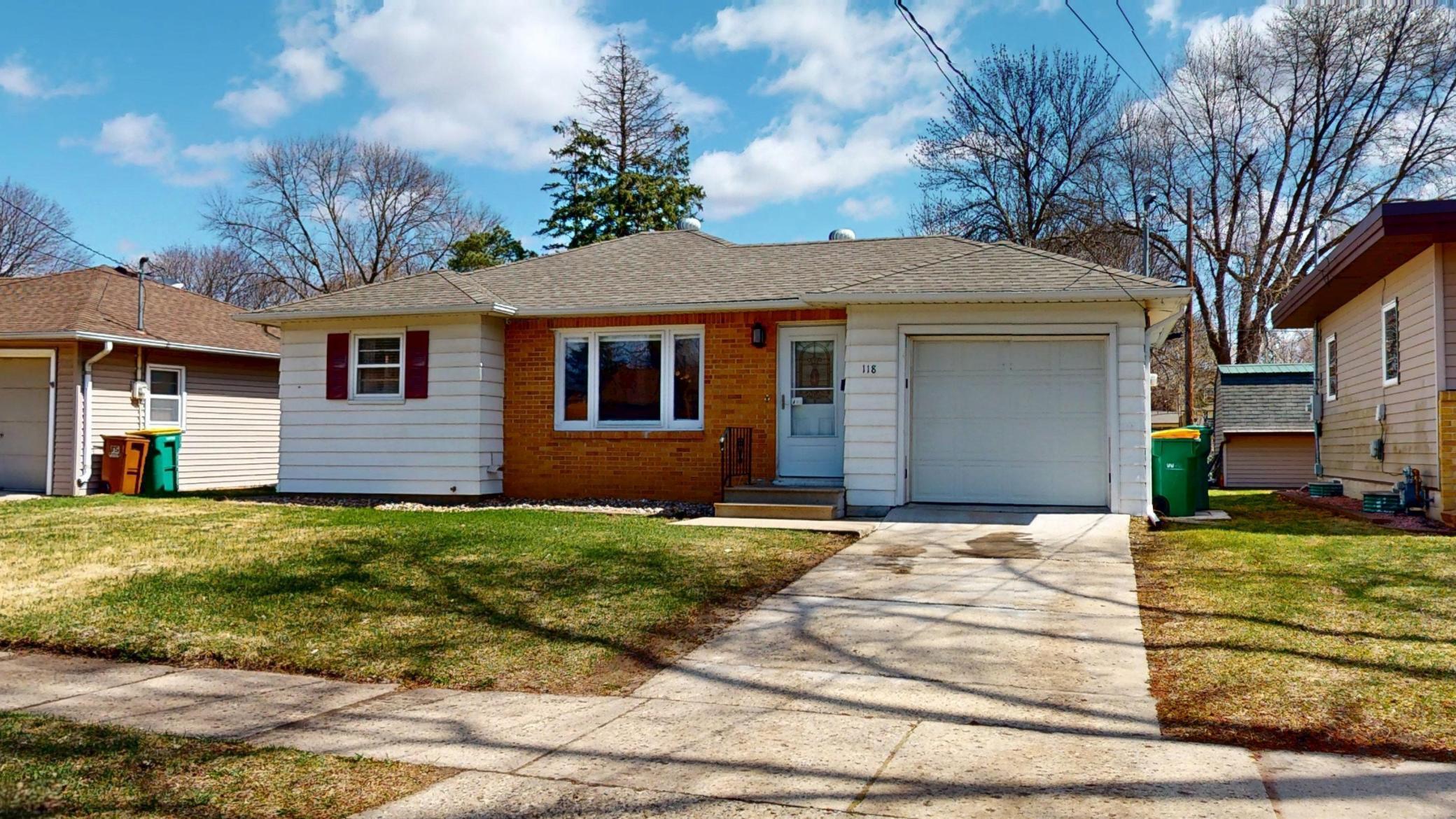 118 N 5th Avenue Albert Lea MN 56007