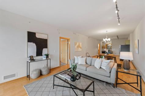 212 N 1st Street Minneapolis MN 55401