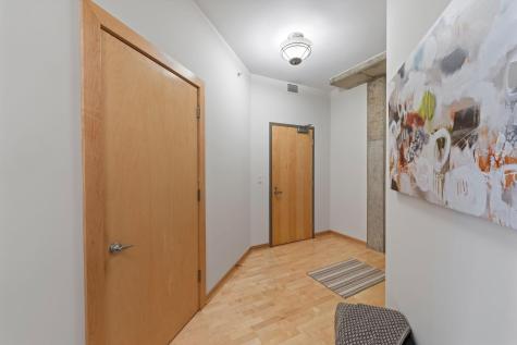 212 N 1st Street Minneapolis MN 55401