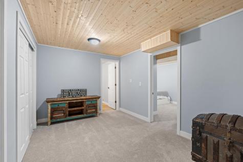 2129 Arkwright Street Maplewood MN 55117