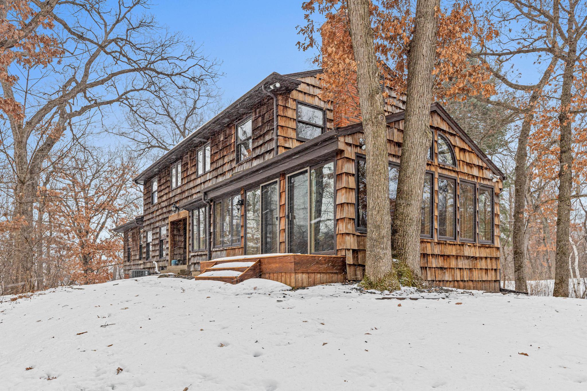 2 Crocus Lane North Oaks MN 55127