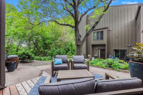 8970 Neill Lake Road Eden Prairie MN 55347