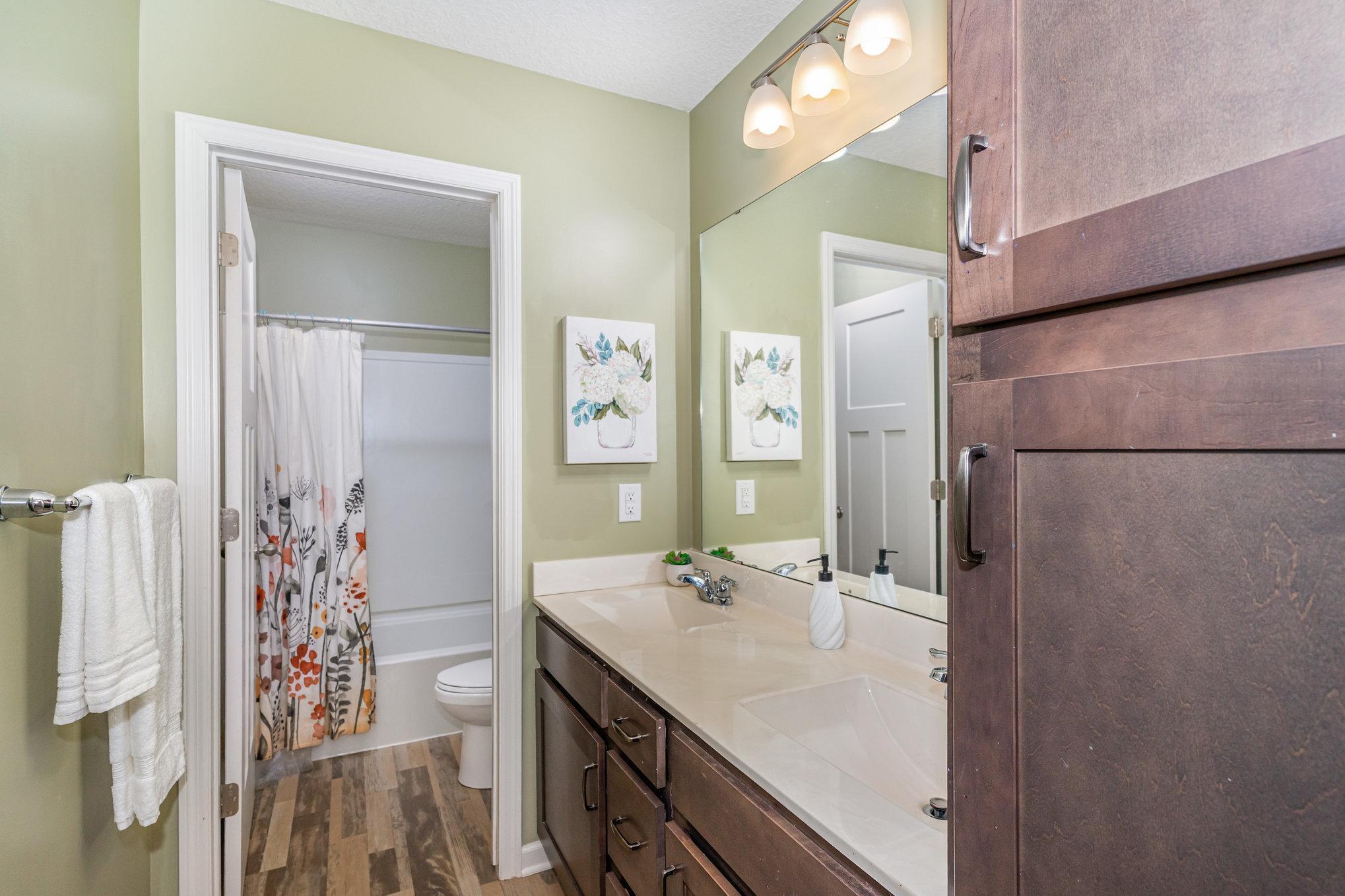 5099 151st Street W Apple Valley MN 55124