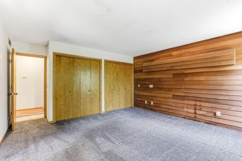 2219 Vivian Lane Saint Paul MN 55119