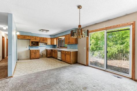 2219 Vivian Lane Saint Paul MN 55119