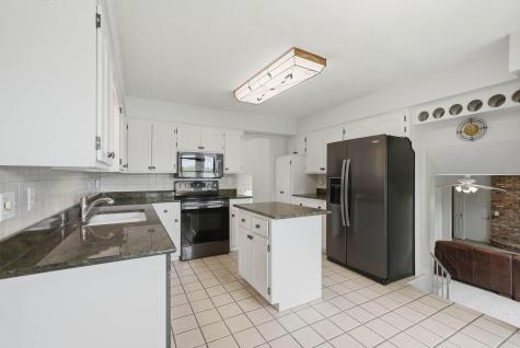7263 Pineview Lane N Maple Grove MN 55369