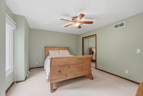 7263 Pineview Lane N Maple Grove MN 55369