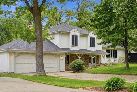 7263 Pineview Lane N Maple Grove MN 55369