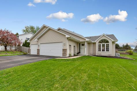 1435 Springwood Lane Faribault MN 55021