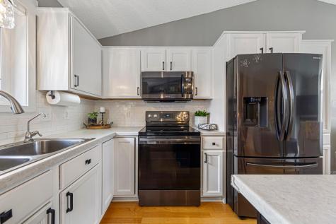 1435 Springwood Lane Faribault MN 55021