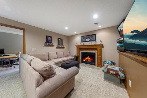 1435 Springwood Lane Faribault MN 55021
