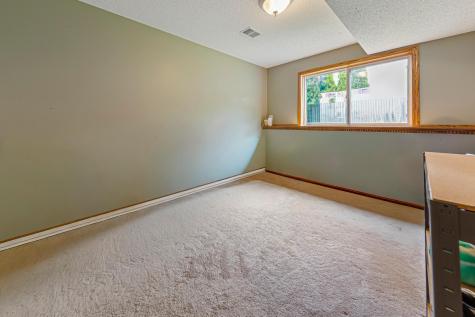 1435 Springwood Lane Faribault MN 55021