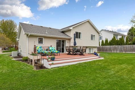 1435 Springwood Lane Faribault MN 55021