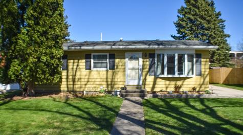 1410 19 1/2 Street S Moorhead MN 56560