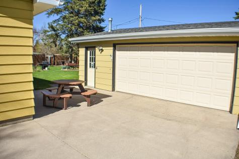 1410 19 1/2 Street S Moorhead MN 56560